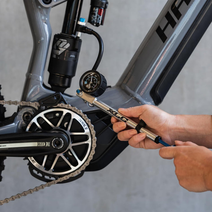 XLC Suspension Pumpe HighAir Pro PU-H03 - Präzise Federungseinstellungen für dein Bike, PU-H03, Silb
