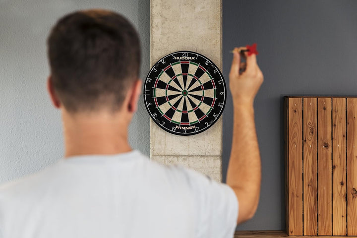 HUDORA Dartscheibe Bristle Dartboard Winner, inkl. 6 Dartpfeile mit Metallspitze - 77032