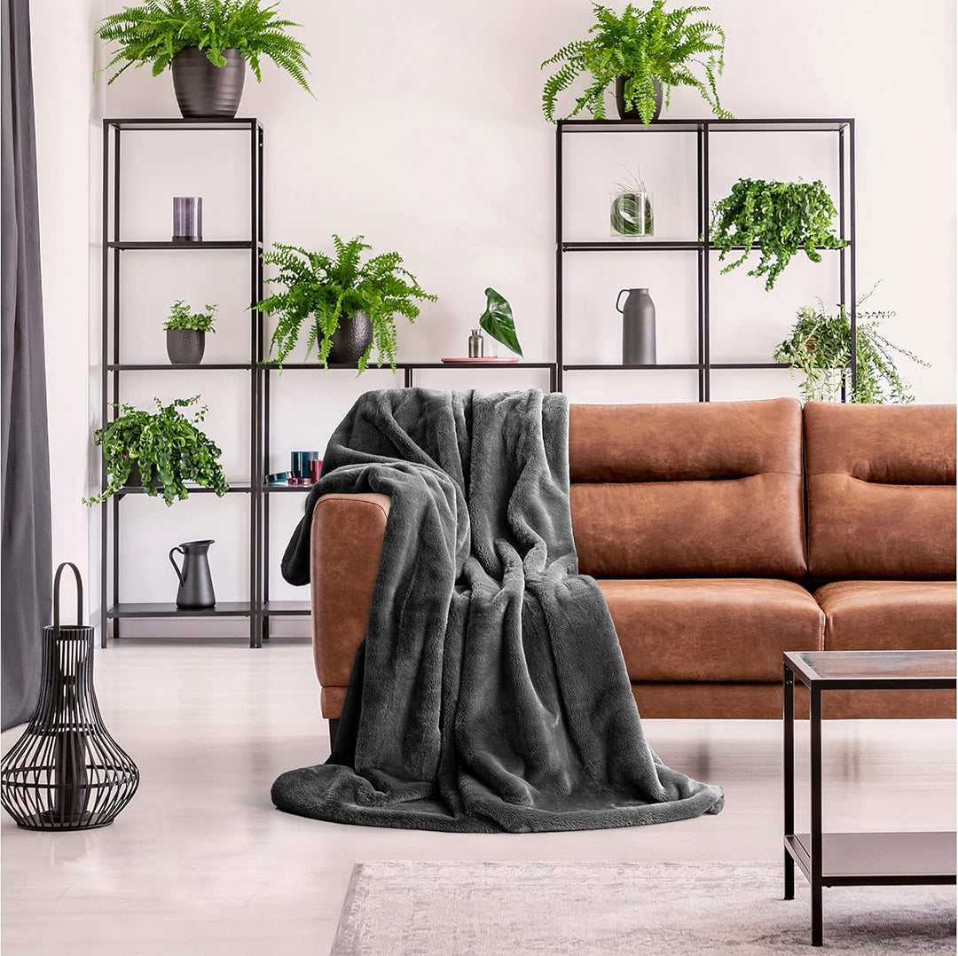 bonsport Kuscheldecke Felloptik 150x200 cm - Hochwertige Kunstfelldecke - Felldecke Fellimitat Decke