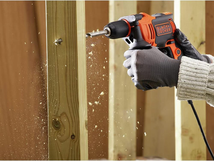 Black+Decker BEH710 1-Gang Schlagbohrmaschine (710W, Schlagbohrer, 13mm Schnellspannbohrfutter, kons