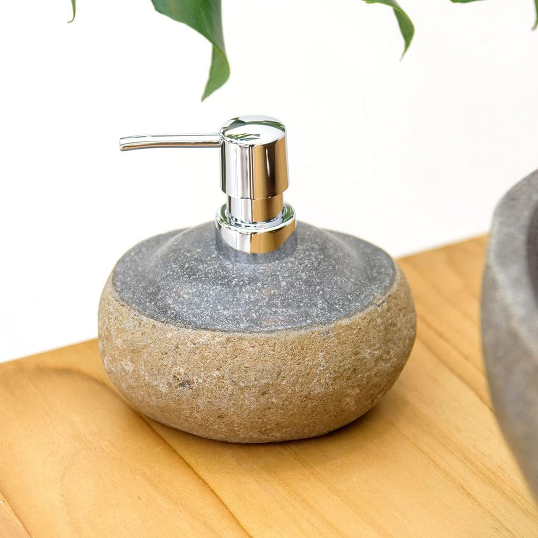 Wohnfreuden Flussstein Seifenspender 120 ml grau - Unikat Waschbecken Zubehör Bad WC Garten Naturste