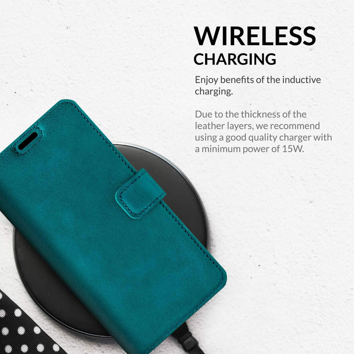 SURAZO Prestige Handyhülle für Apple iPhone 13 – Premium Echtleder Hülle Schutzhülle mit [Standfunkt