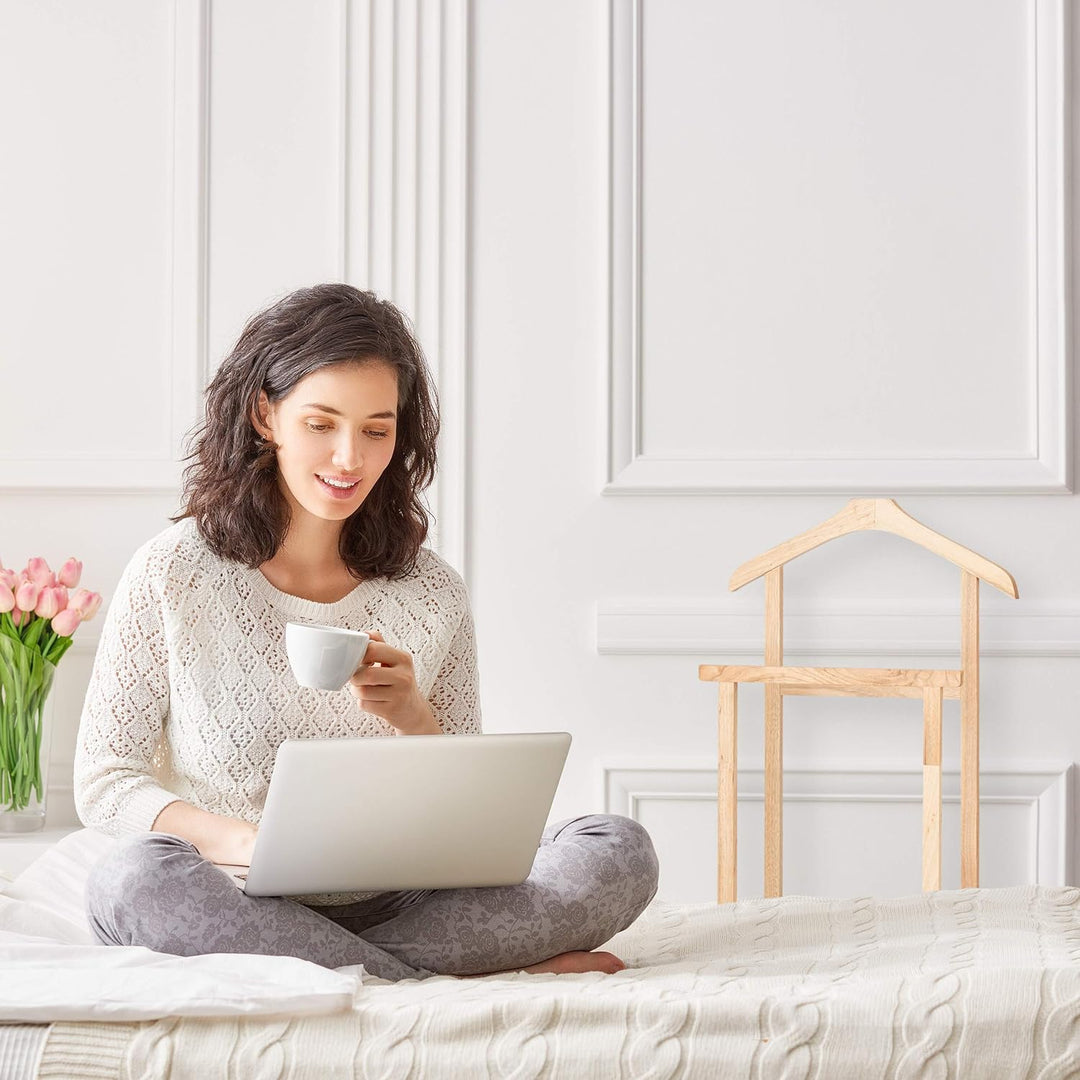 Relaxdays Herrendiener Holz, stummer Diener für faltenfreie Anzüge, Walnuss Kleiderständer HxBxT 102