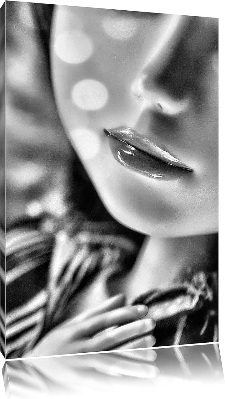 Pixxprint zarter Puppenmund als Leinwandbild | Grösse: 100x70 cm | Wandbild| Kunstdruck | fertig bes
