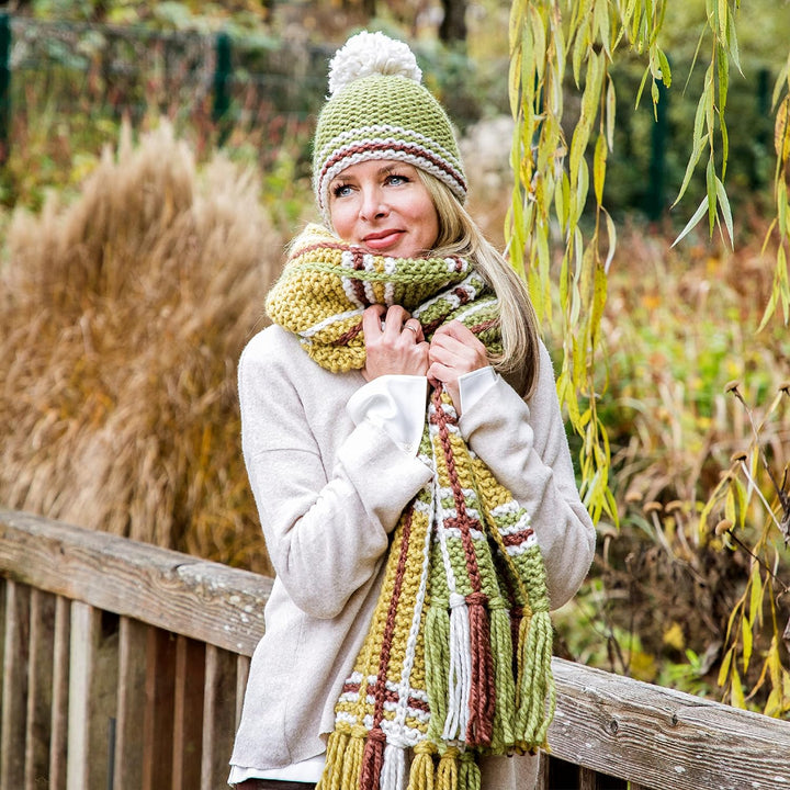 Gründl Alaska uni (Strick- und Häkelgarn mit wollartigem Charakter aus 80% Polyacryl und 20% Wolle,