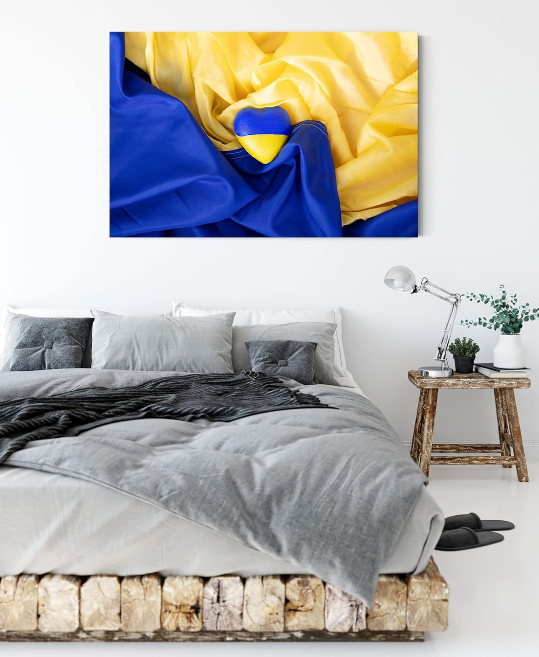Herz mit Ukraine Flagge als Leinwandbild | Grösse: 120x80 cm | Wandbild | Kunstdruck | fertig bespan
