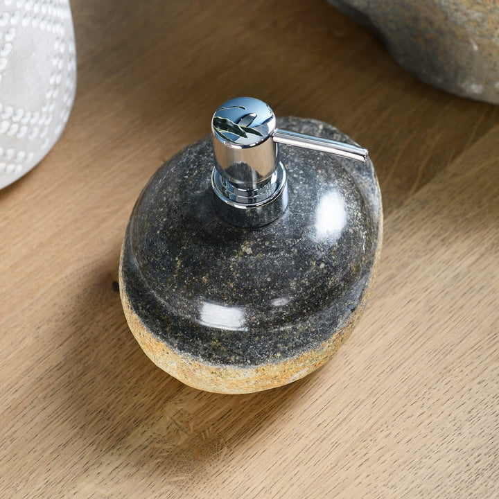 Wohnfreuden Flussstein Seifenspender 120 ml grau - Unikat Waschbecken Zubehör Bad WC Garten Naturste