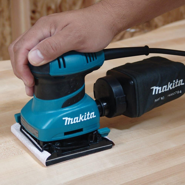 Makita BO4556K Schleifer, 200 W, 120 V