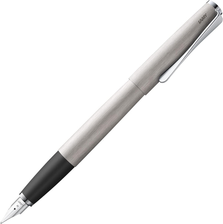 LAMY studio Füllhalter 065 - Füller aus rostfreiem Edelstahl, strichmattiert in der Farbe Silber mit