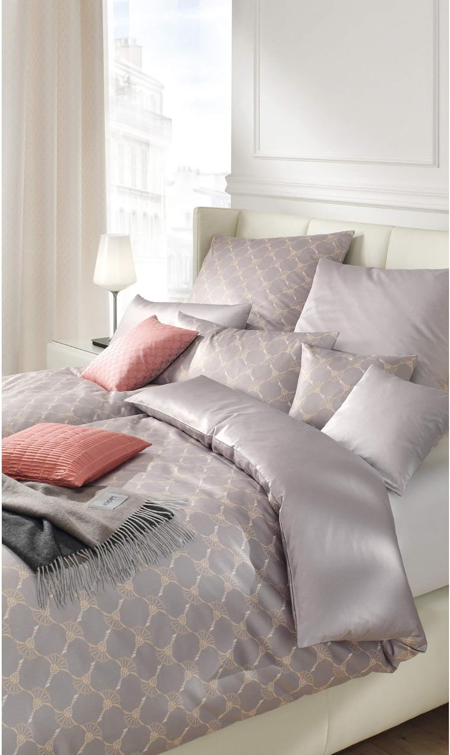 Joop, Mako-Satin-Bettwäsche, Kornblumen-Muster mit nuancierten Farben 135x200 + 1x40x80 sand 135x200
