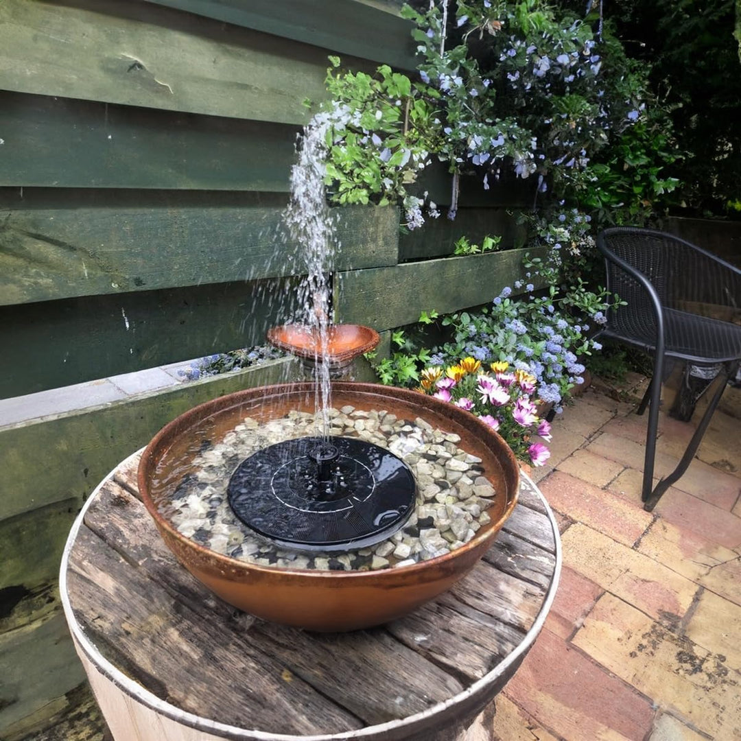 Solarbrunnen Wasser-Fontäne für draussen - 16 cm Schwimmende Solar Wasserpumpe mit 5 wechselbaren Au