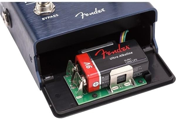 Fender 'Full Moon Distortion' Guitar Effects Pedal