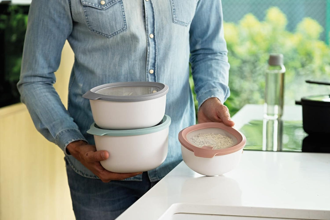 Berghoff 3950220 Set mit 3 stapelbaren Lebensmittelbehältern, Deckel aus Silikon, geeignet für Kühls