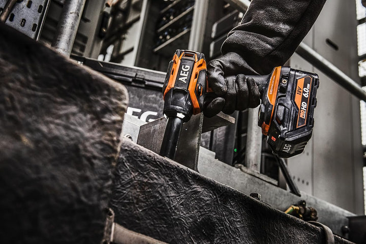 AEG 18 V PRO18V Brushless Akku-Schlagschrauber BSS18C12ZB6-0 (max. Drehmoment 300 Nm, 1/2 Zoll Vierk