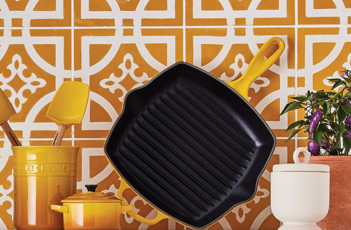 Le Creuset Signature Gusseisen-Grillpfanne, Quadratisch, 26 cm, Für alle Herdarten inkl. Induktion g