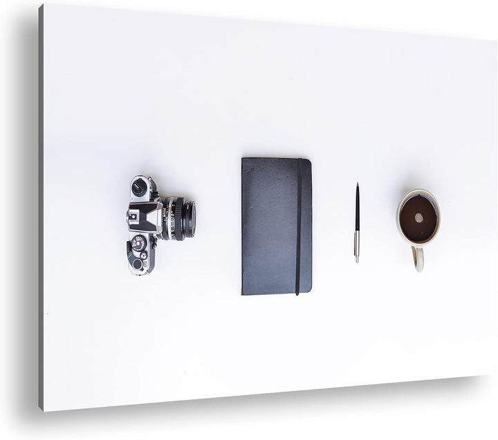 deyoli Stillleben einer Kamera und Notebook im Format: 80x60 als Leinwandbild, Motiv fertig gerahmt