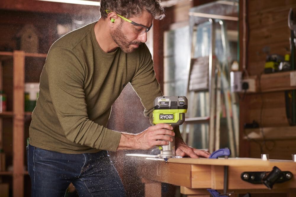 RYOBI 18 V ONE+ Akku-Kantenfräser RTR18-0 (mit 6 Geschwindigkeitsstufen, Max. Spanndurchmesser 6 & 6
