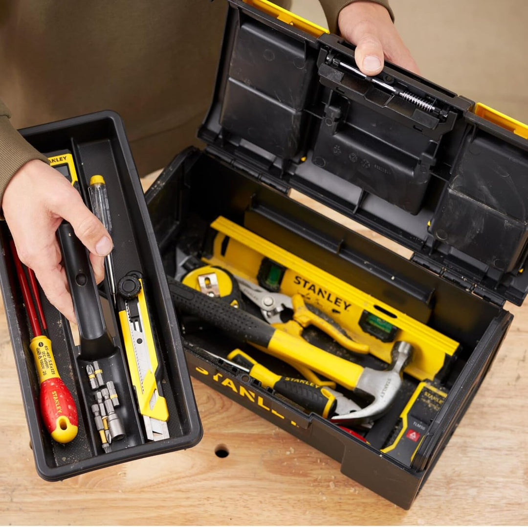 Stanley Werkzeugbox / Werkzeugkoffer Basic 1-79-216 (16", 39x22x16cm, Koffer mit Schnellverschluss u