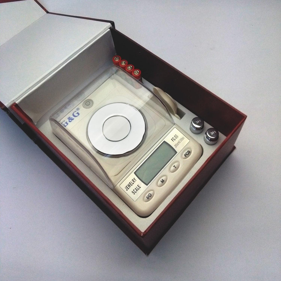 G&G 50g/0,001g FC50 + Kalibriergewicht Feinwaage Juwelierwaage Präzisonswaage Goldwaage