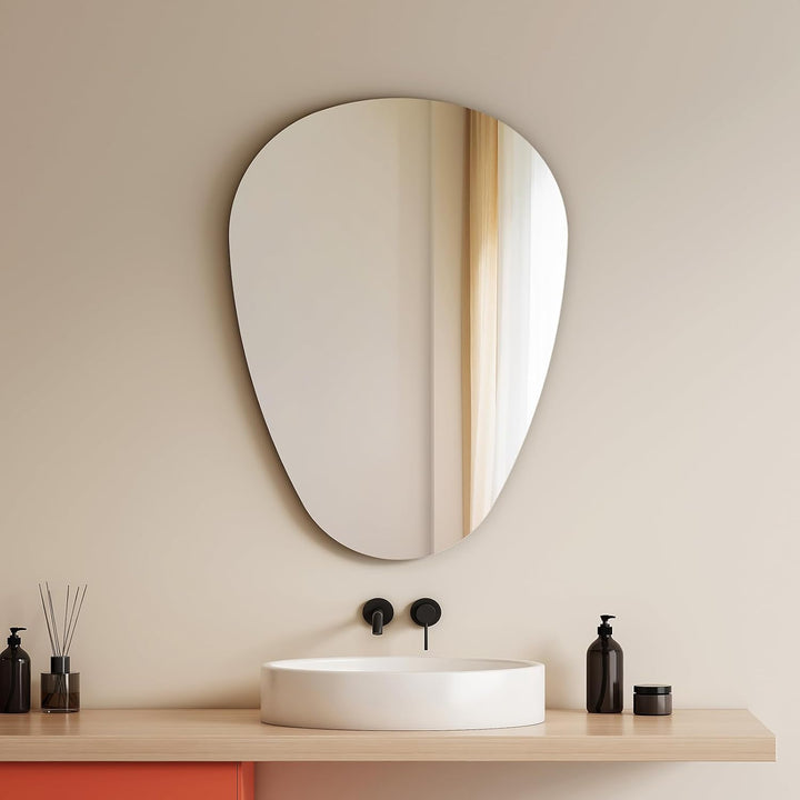 EMKE Badspiegel 50 x 70 cm, Asymmetrischer Spiegel, 360° Installation, Dekorativer HD-Wandspiegel fü