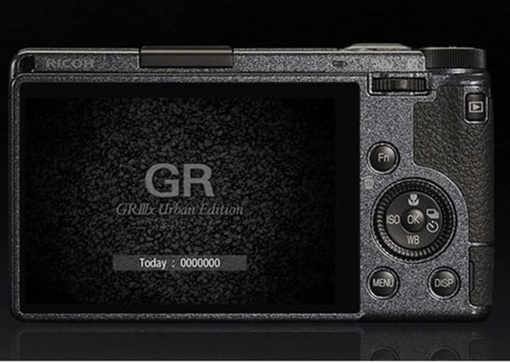 Ricoh GR IIIx Urban Edition, Digitale Kompaktkamera mit 24MP APS-C CMOS Sensor + GA-2 [Kompatible Mo