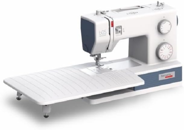Bernette 05 Academy Nähmaschine Weiss, Blau, Weiss, Blau