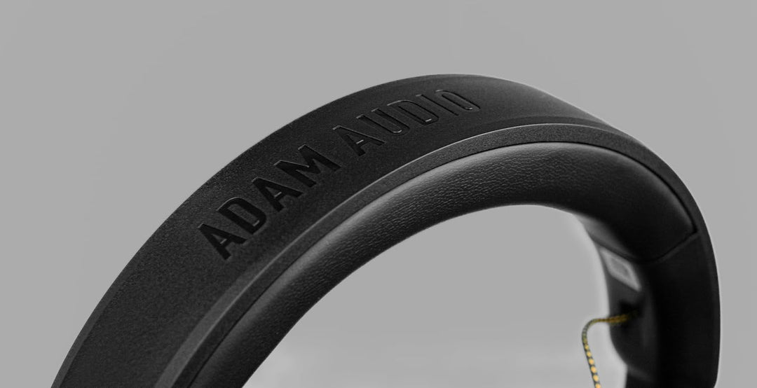 ADAM Audio H200: Geschlossene Studiokopfhörer mit mitgelieferter Software zur Klangoptimierung und S