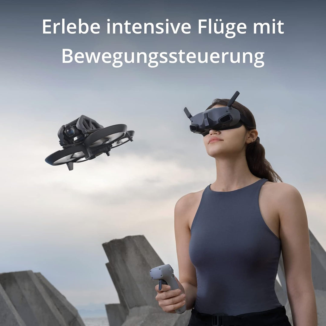 DJI Avata Explorer Combo – Drohne mit Kamera, UAV Quadrokopter mit stabilisiertem 4K-Video, Sichtfel