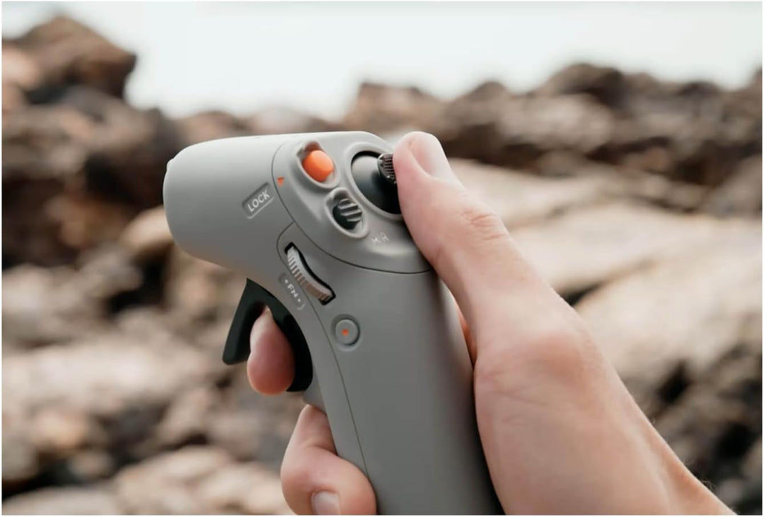 DJI RC Motion 2 – Intensives Fernsteuerungserlebnis, multidirektionaler Betrieb, multifunktionales u