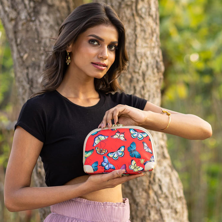 Anuschka Kosmetiktasche - Wanderlust Kollektion - Nylonstoff mit Leder Trim und Kunstdruck Butterfly