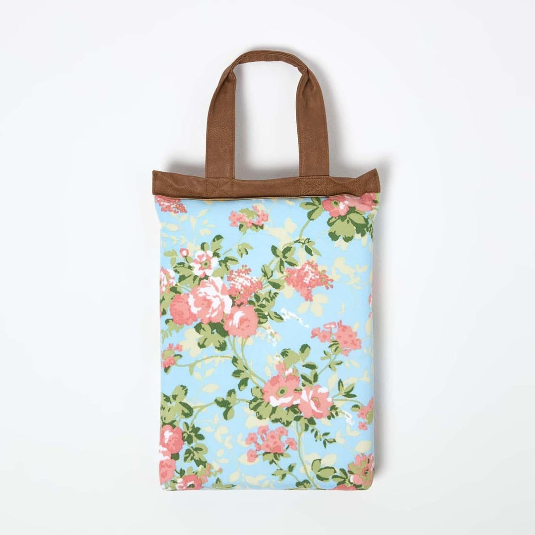 Homescapes Garten-Kniekissen 26x40 cm mit Tragegriff & Tasche, Kniematte Garten blau-rosa mit Rosenm