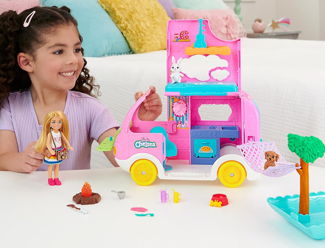 BARBIE Chelsea 2-in-1-Camper - Spielzeugfahrzeug mit Pool, Hängematte und Essbereich, für fantasievo