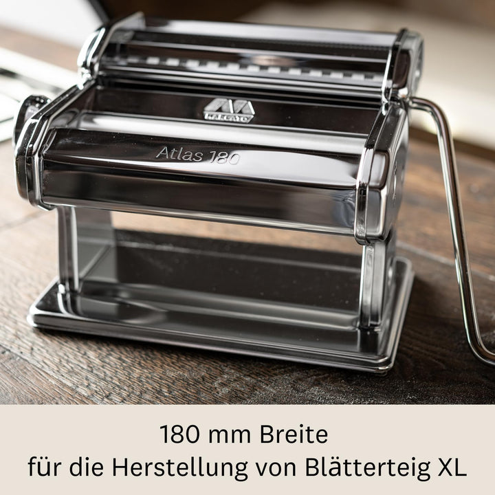 Marcato Nudelmaschine Atlas 180 mit Schneideaufsatz, 3 Nudelformaten: Lasagne (Breite 180 mm), Fettu