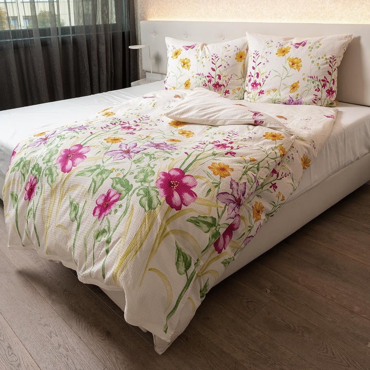 Seersucker Bettwäsche Set Blumenwiese – 135x200 cm Bettbezug + 80x80 cm Kissenbezug – 100% Baumwolle