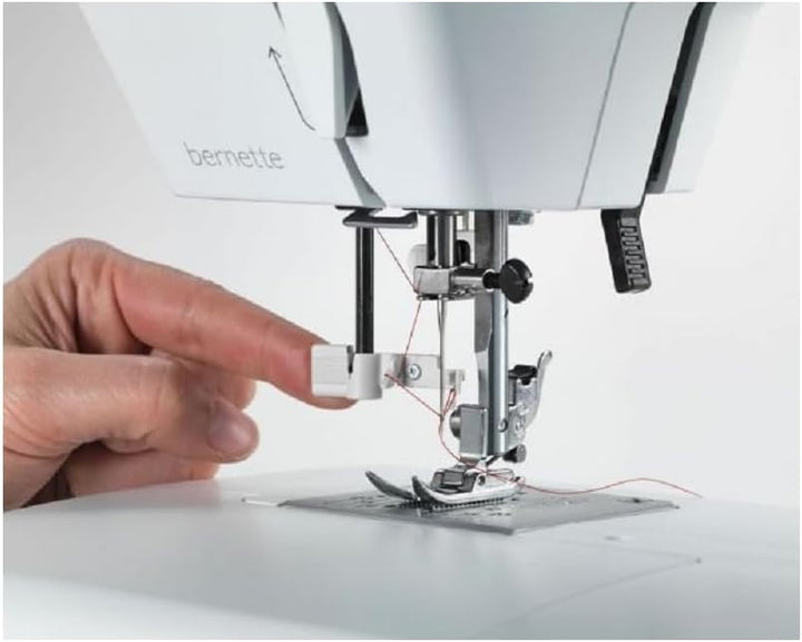 Bernette 05 Academy Nähmaschine Weiss, Blau, Weiss, Blau