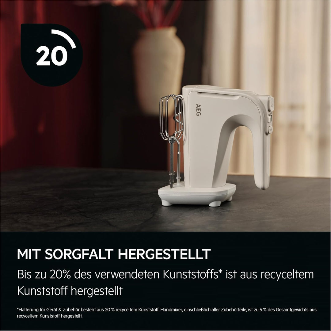 AEG Handmixer / 5 Geschwindigkeitsstufen / Turbo-Funktion für Höchstleistung / Auswurftaste / 2 Rühr