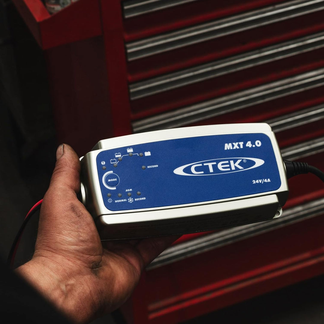 CTEK MXT 4.0 Batterieladegerät 24V, 8-Stufiges Ladegerät Für Kleinere 24V-Batterien In Nutzfahrzeuge