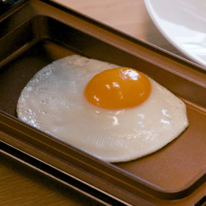 LIVINGTON FlipSwitch | drehbarer Multifunktionsgrill | Kombigerät | inkl. 3 antihaftbeschichtete Wec