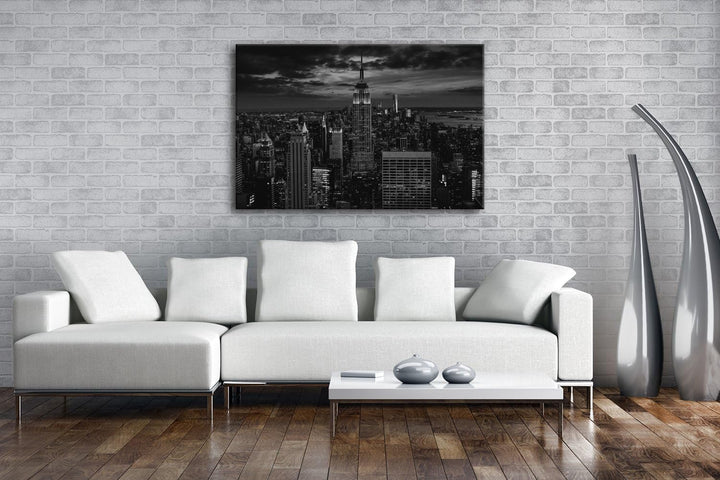 deyoli New York bei Nacht Format: 80x60 Effekt: Schwarz/Weiss als Leinwand, Motiv fertig gerahmt auf