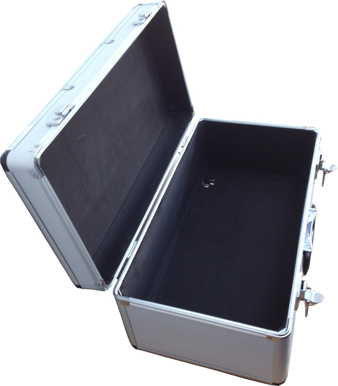 Transportkoffer mit hochwertigem Aluminiumrahmen, stossfestem ABS Korpus und hochwertigen Metallvers