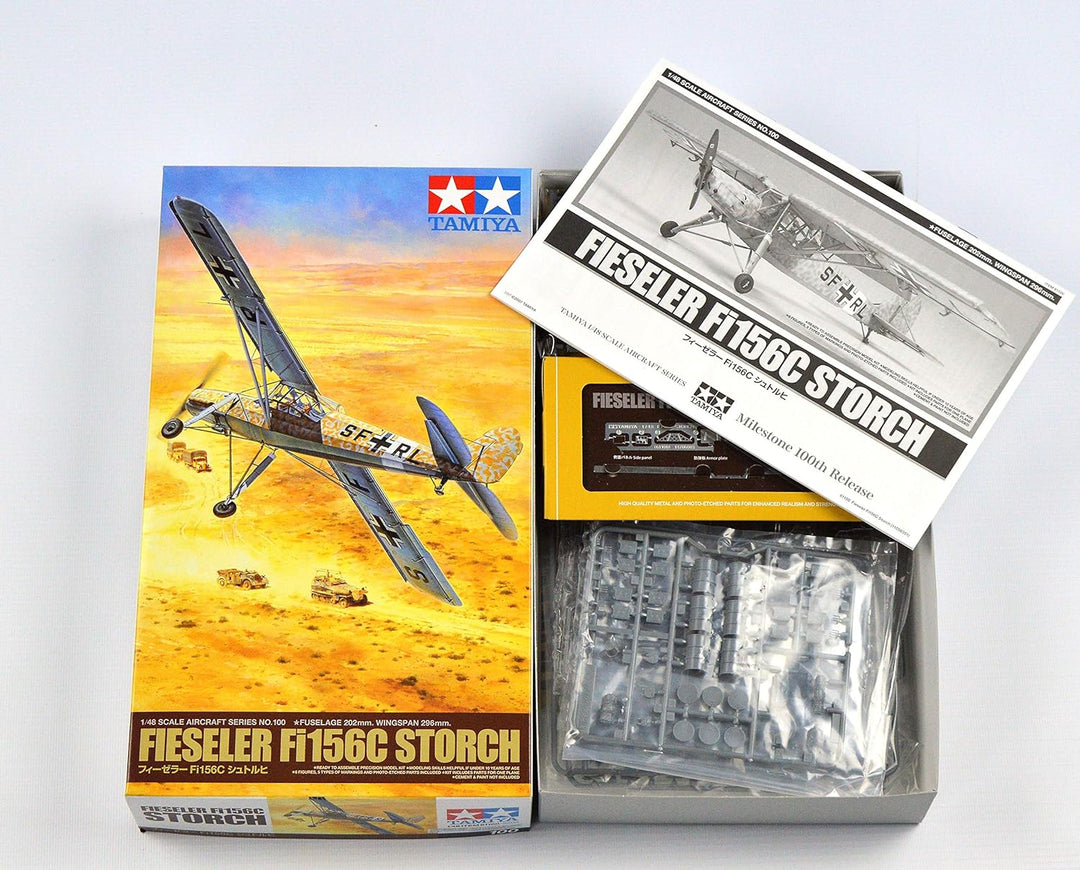 Tamiya 300061100-1:48 WWII Deutsche Fieseler FIL156C Storch