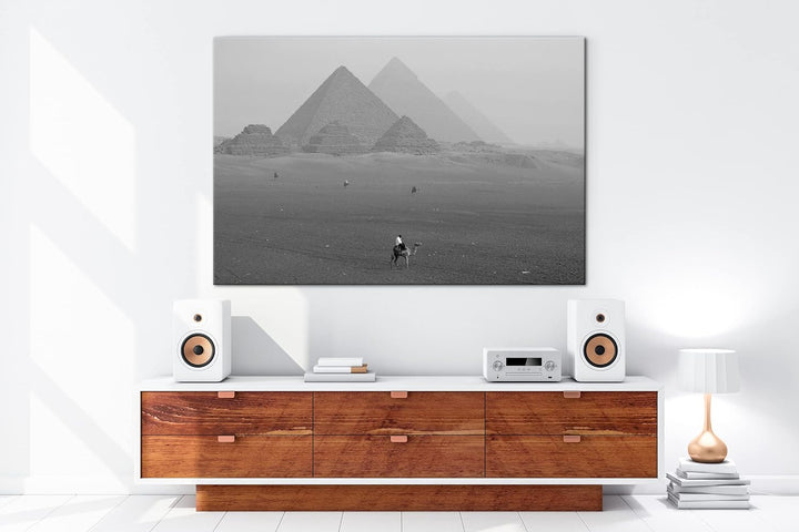 deyoli Pyramiden von Gizeh Format: 80x60 Effekt: Schwarz&Weiss als Leinwandbild, Motiv fertig gerahm