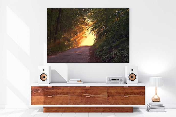 deyoli Waldweg im schönen Sonnenlicht am Abend im Format: 80x60 als Leinwandbild, Motiv fertig gerah
