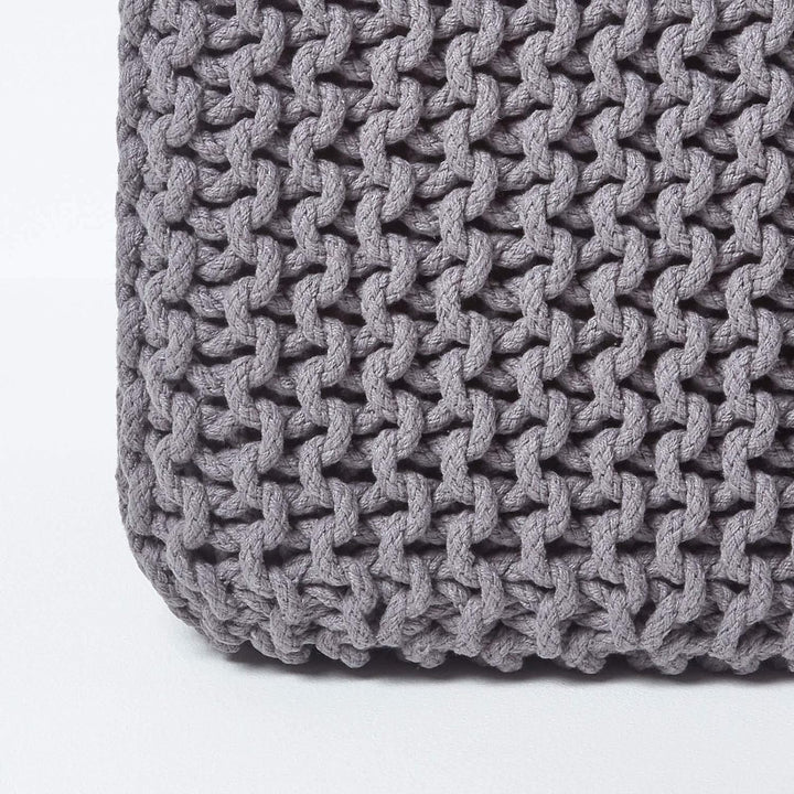 Homescapes Sitzhocker Sitzwürfel See grau 35 x 35 x 35 cm, Strick Pouf Fusshocker, grob gestrickter