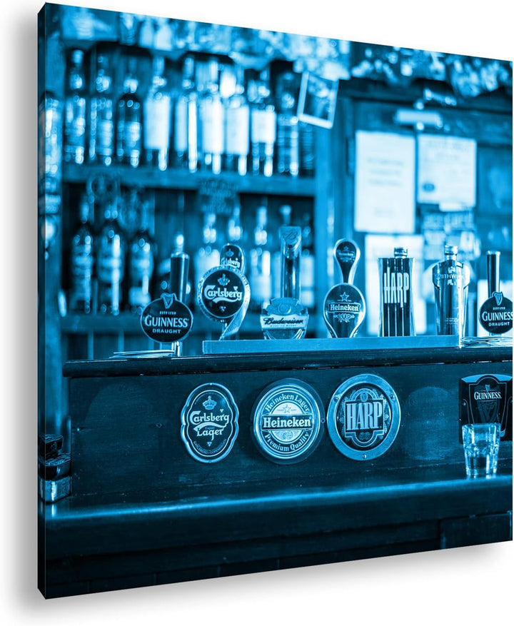 deyoli Theke in einem Irischen Bar Format: 70x70 Effekt: Monocrome Blau als Leinwandbild, Motiv fert