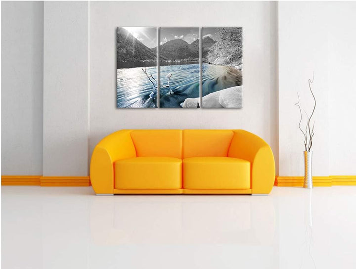 Ruhiger See im Winterwald schwarz/weiss 3-Teiler Leinwandbild 120x80 Bild auf Leinwand, XXL riesige