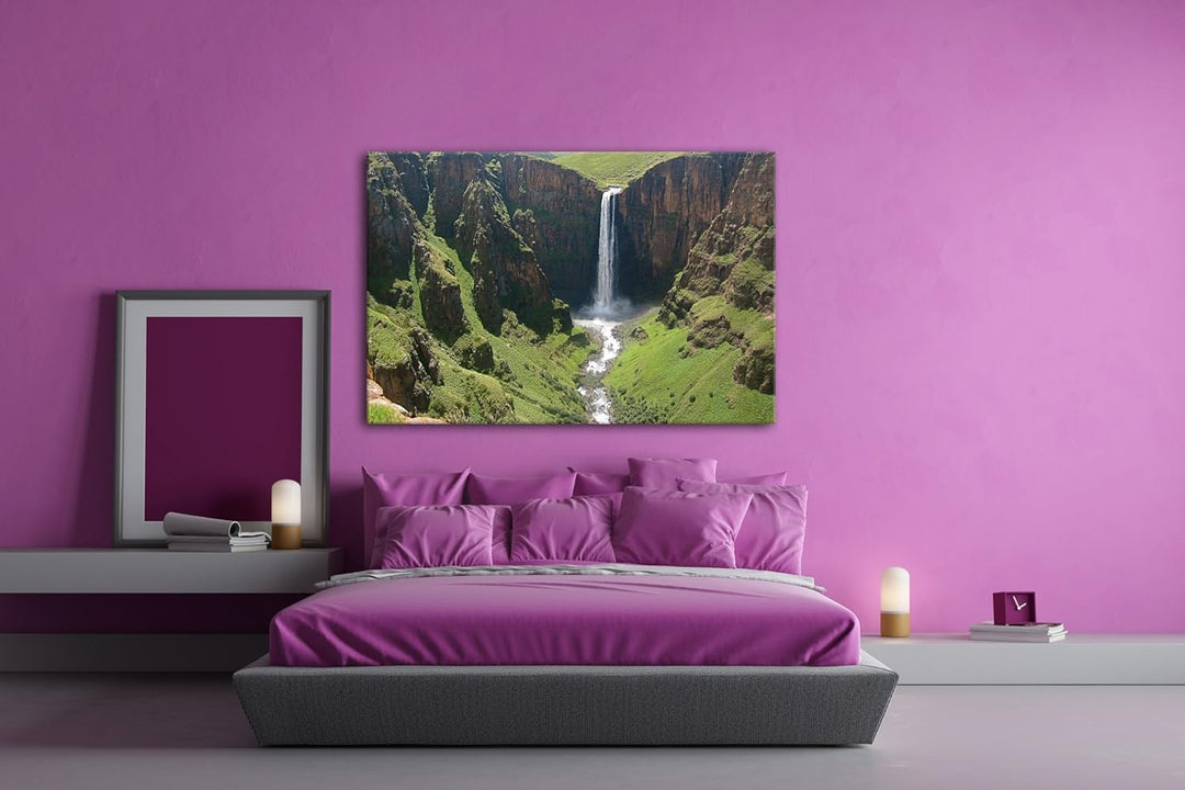 deyoli überwältigender Wasserfall an einer steilen Klippe Format: 80x60 als Leinwandbild, Motiv fert