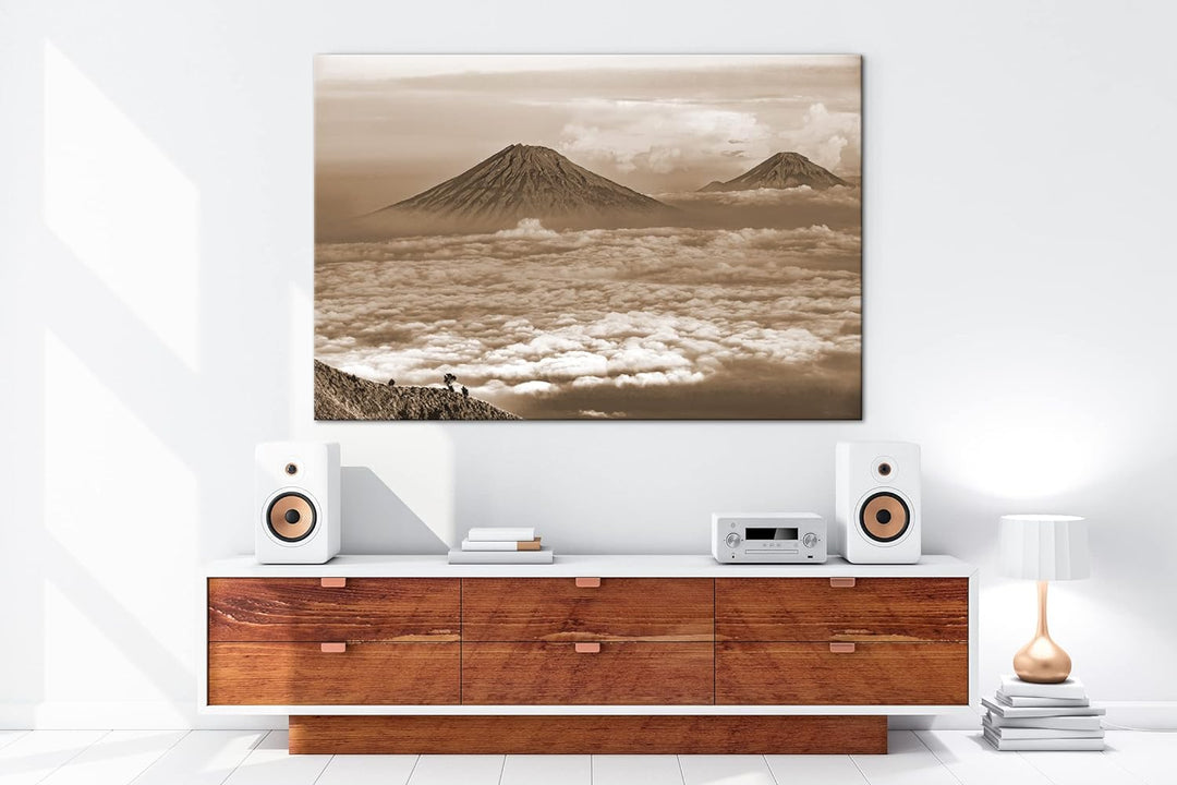 deyoli Vulkane in Java Indonesien Format: 80x60 Effekt: Sepia als Leinwandbild, Motiv fertig gerahmt