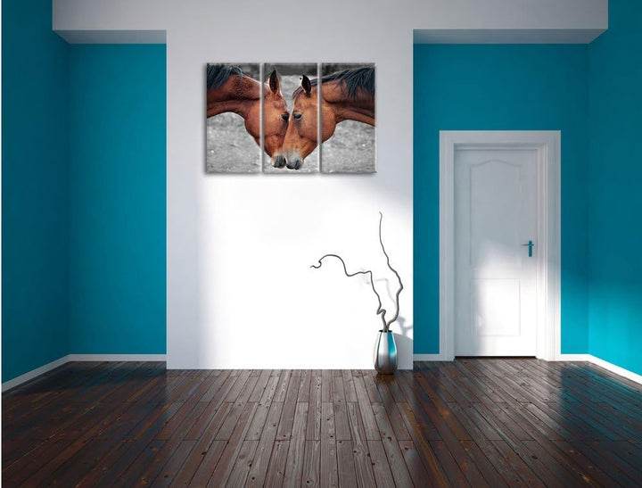 Pixxprint Zwei schmusende Pferde als Leinwandbild/Grösse: 3 Teilig (120x80) cm/Wandbild/Kunstdruck/f
