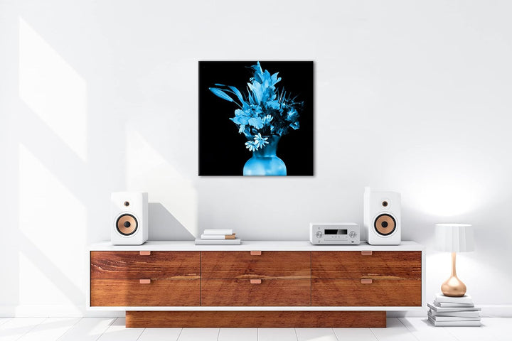 deyoli Stillleben Einer Vase mit bunten Blumen Format: 70x70 Effekt: Monocrome Blau als Leinwandbild